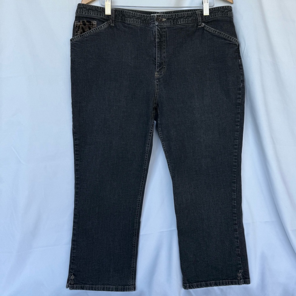 Tribal Ankle Cropped Jeans Women’s Size 16 Black Sleek Modern Style Stretch
